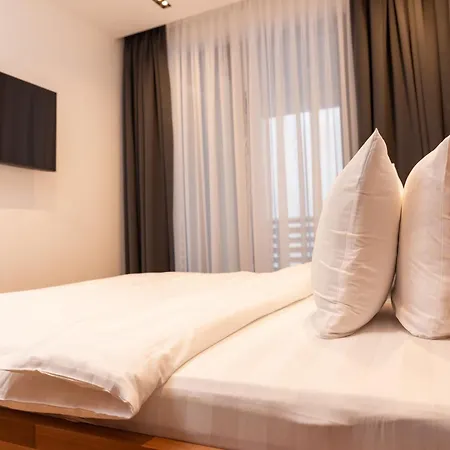 Poljice 4*
